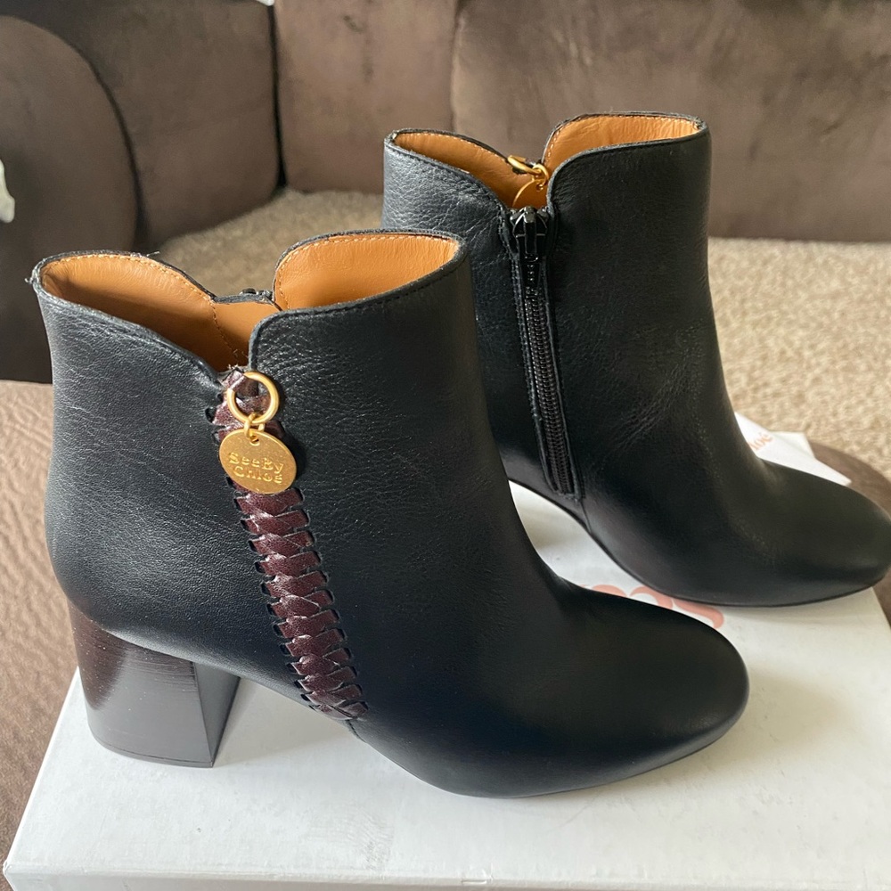 SEE BY CHLOE Black leather bootie Womens size 7.5 (37.5 EU)